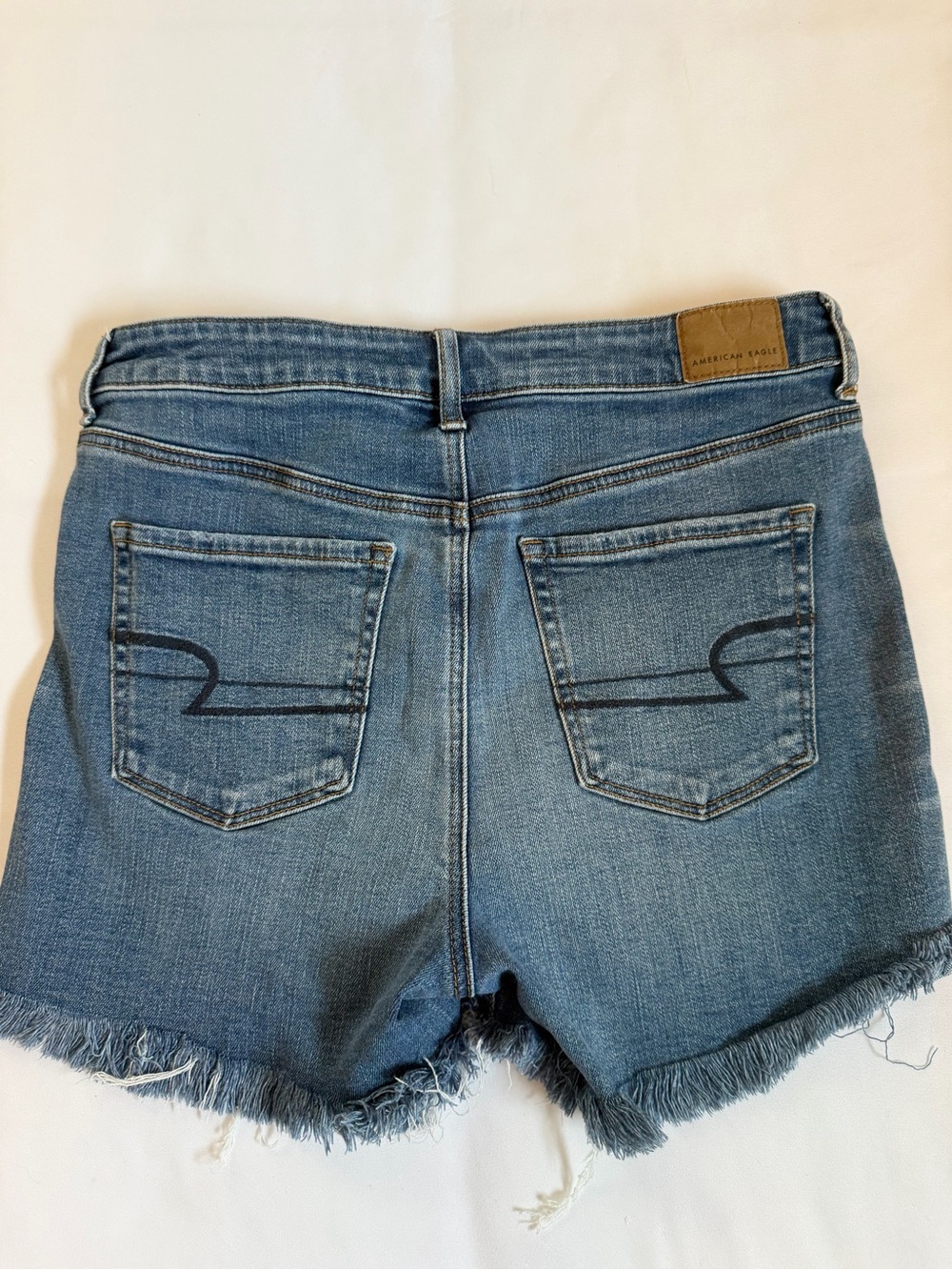 American Eagle Super Hi-Rise Shortie - Picture 5 of 5